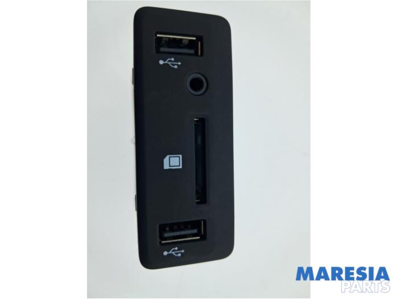 Renault - Megane - Connexion USB