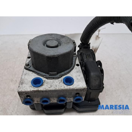 Peugeot - 108 - ABS Pumpe