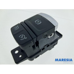 Renault - Megane - Parking brake switch