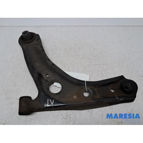 Peugeot - 108 - Querlenker unten links vorne