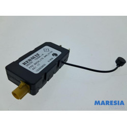 Renault - Megane - Antenne amplificateur