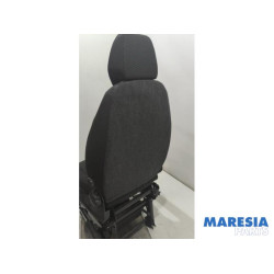 Opel - Movano - Sitz links