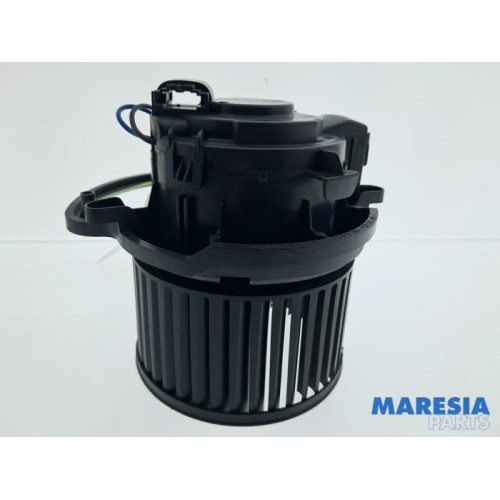 Renault - Megane - Heating and ventilation fan motor