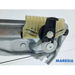 Renault - Megane - Fenstermechanik 4-türig rechts hinten