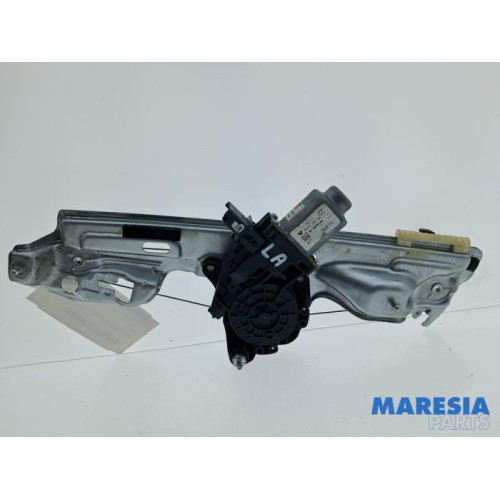 Renault - Megane - Fenstermechanik 4-türig links hinten