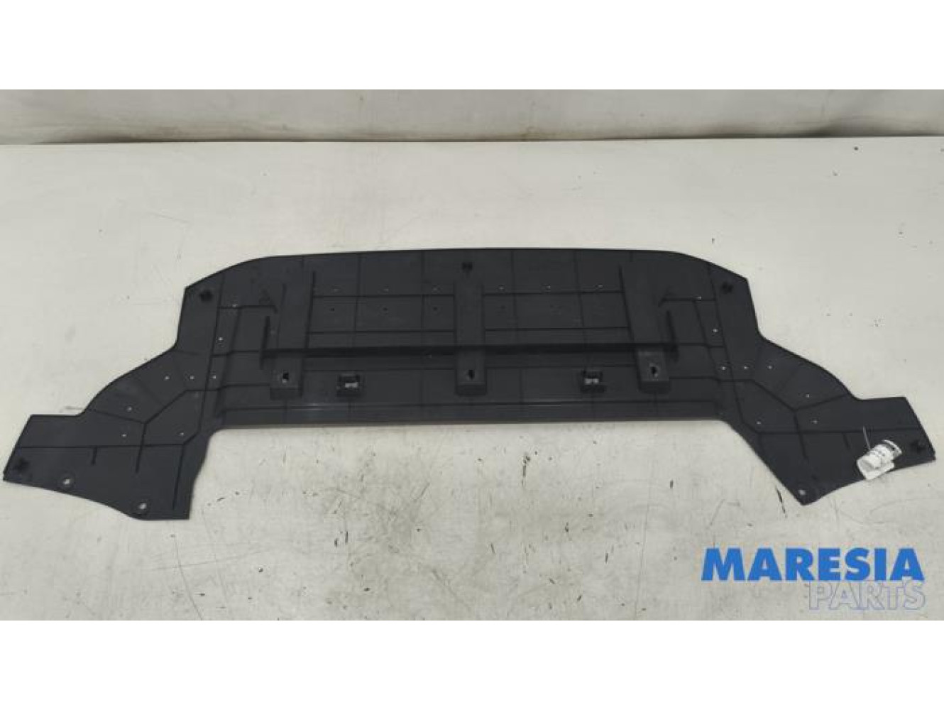 Peugeot - RCZ - Engine protection panel