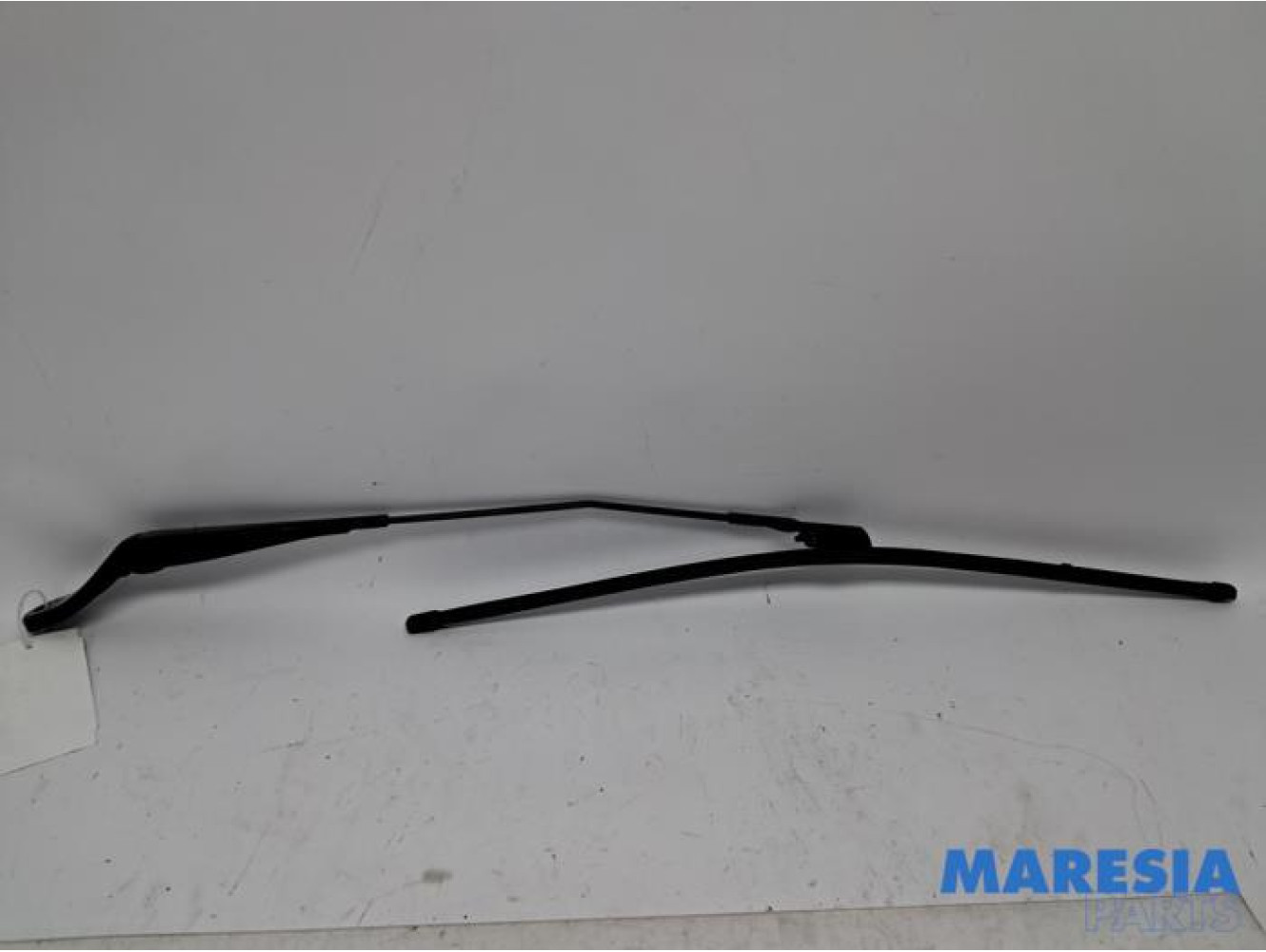 Citroen - Berlingo - Front wiper arm