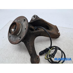 Peugeot - 107 - Achsschenkel links vorne