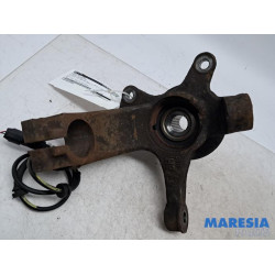 Peugeot - 107 - Achsschenkel links vorne