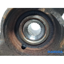 Peugeot - 107 - Achsschenkel links vorne