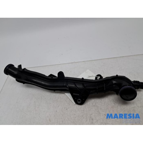 Citroen - C4 Grand Picasso - Water pipe