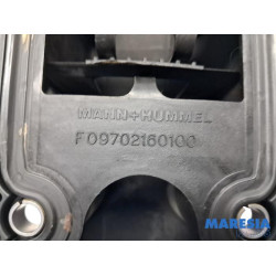 Citroen - C5 - Rocker cover