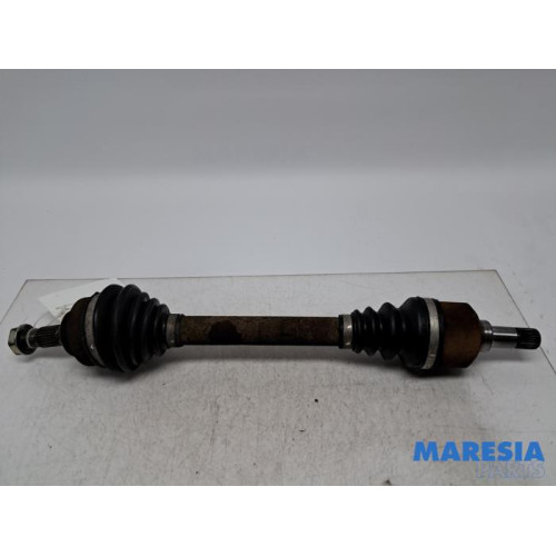 Peugeot - 307 - Antriebswelle links vorne