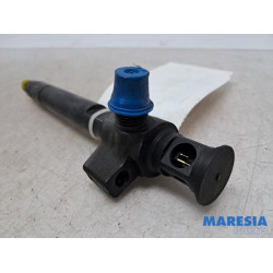 Opel - Movano - Injecteur (diesel)