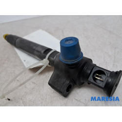 Opel - Movano - Injecteur (diesel)