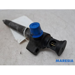 Opel - Movano - Injecteur (diesel)