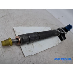 Opel - Movano - Injecteur (diesel)