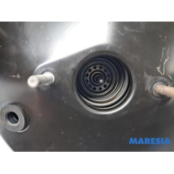 Peugeot - 307 - Brake servo