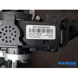 Peugeot - 307 - Steering column stalk