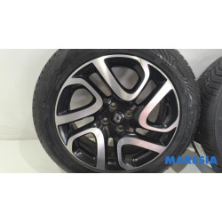 Renault - Captur - Sportvelgenset + banden