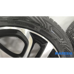 Renault - Captur - Sportvelgenset + banden
