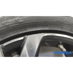 Renault - Megane - Sportvelgenset + banden