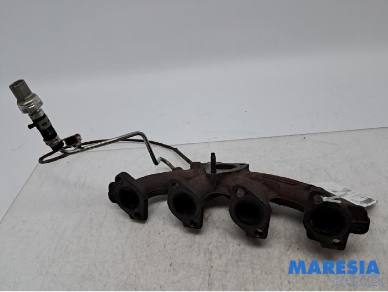 Renault - Kangoo - Exhaust manifold