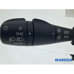 Renault - Captur - Steering column stalk