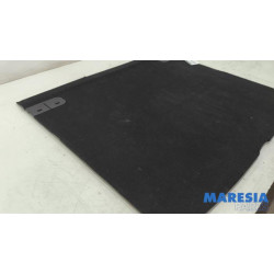 Renault - Clio - Floor panel load area