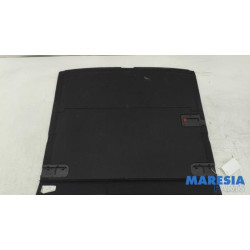 Renault - Clio - Floor panel load area