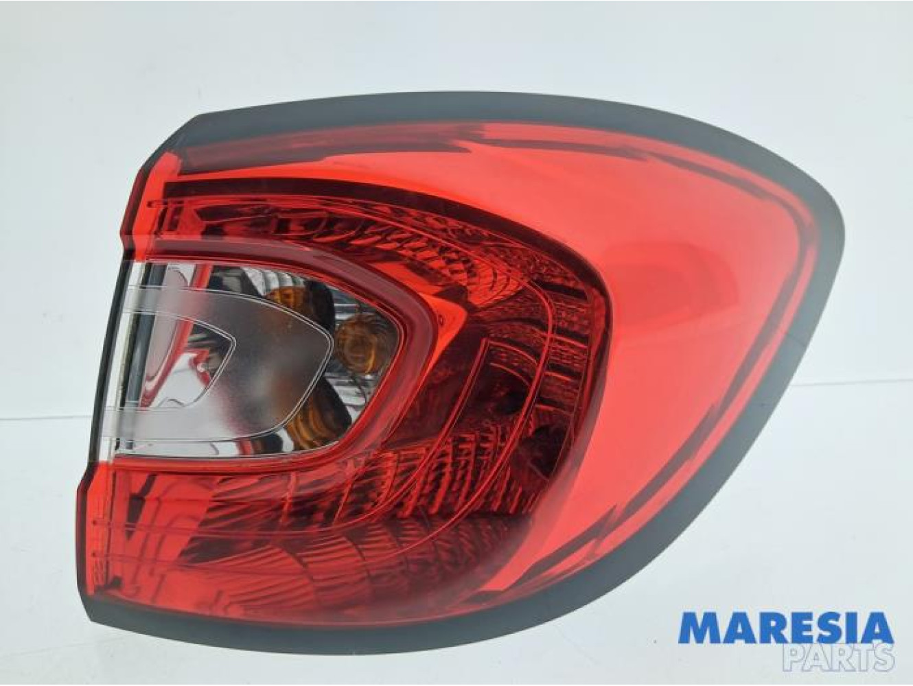 Renault - Captur - Feu arrière droit