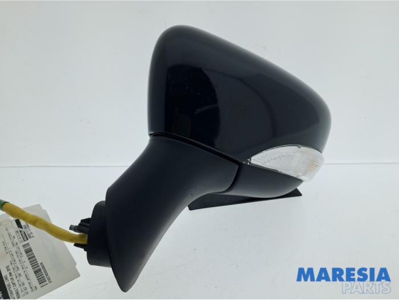 Renault - Captur - Wing mirror, left