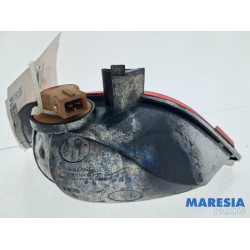 Renault - Captur - Rear fog light