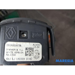 Renault - Captur - Schakelaar Koplamp Ihv