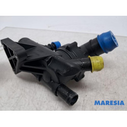 Renault - Trafic - Thermostat housing