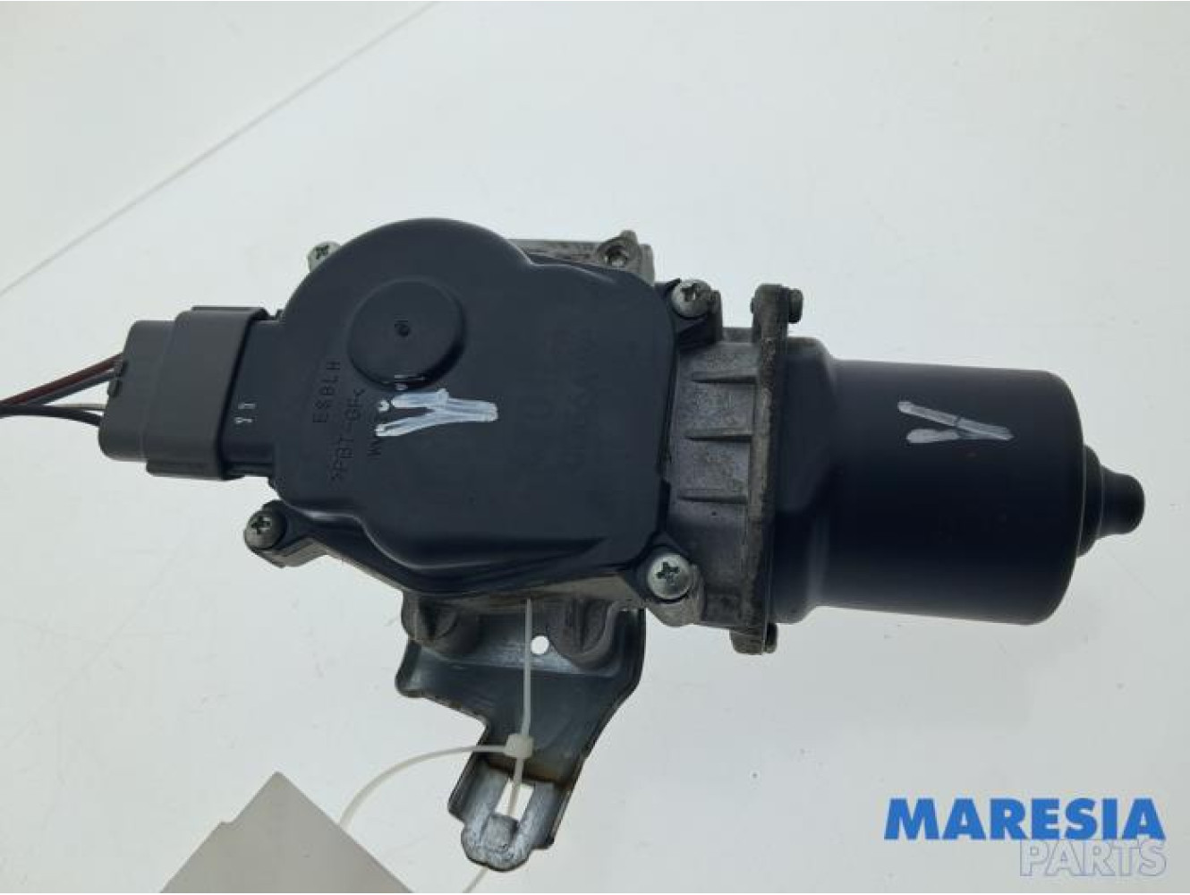 Renault - Captur - Moteur essuie-glace avant