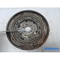 Renault - Captur - Flywheel