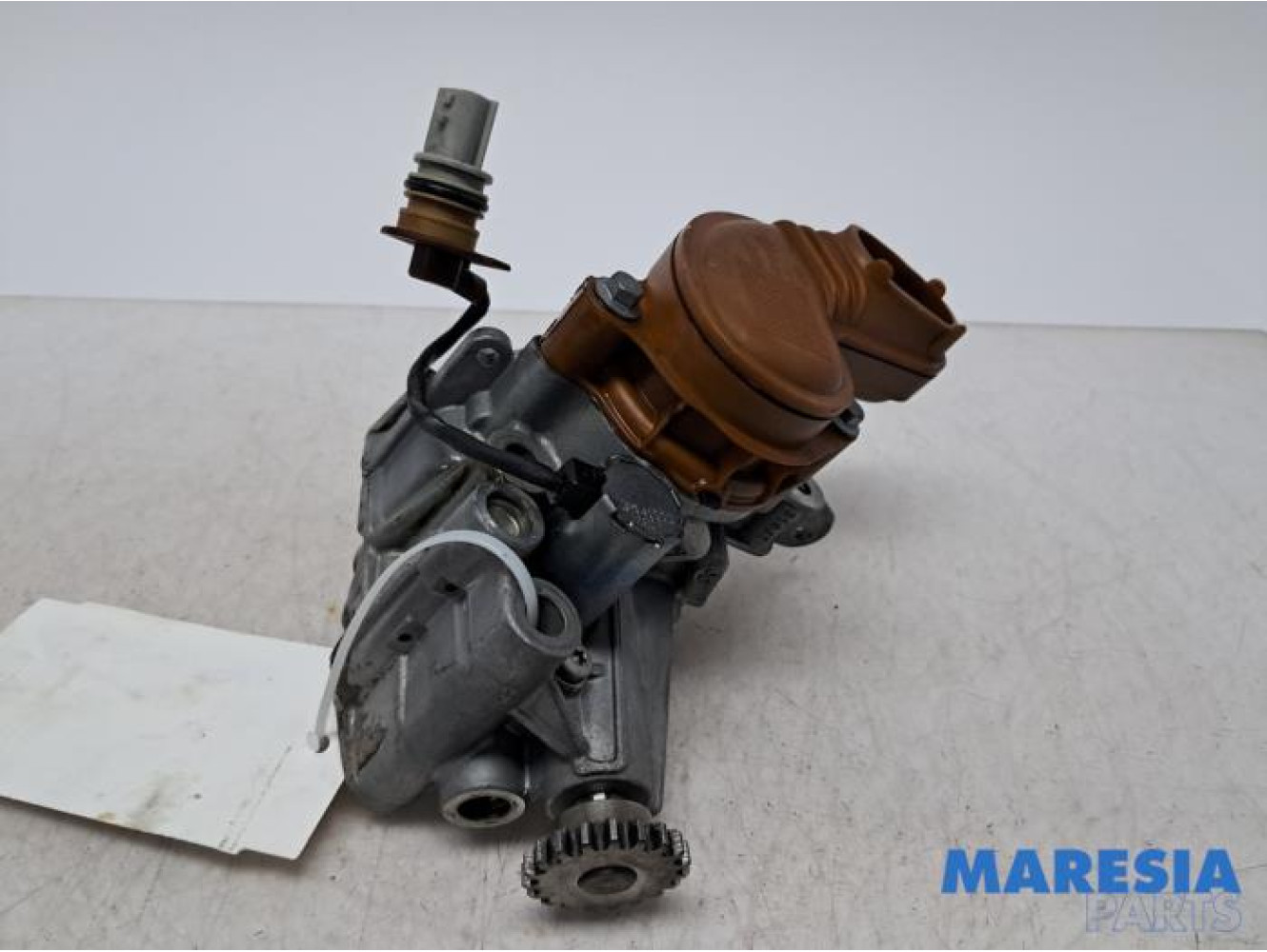Renault - Captur - Oil pump