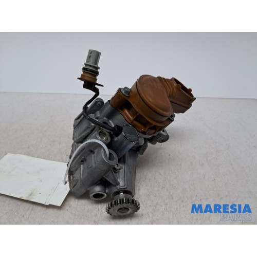 Renault - Captur - Oil pump