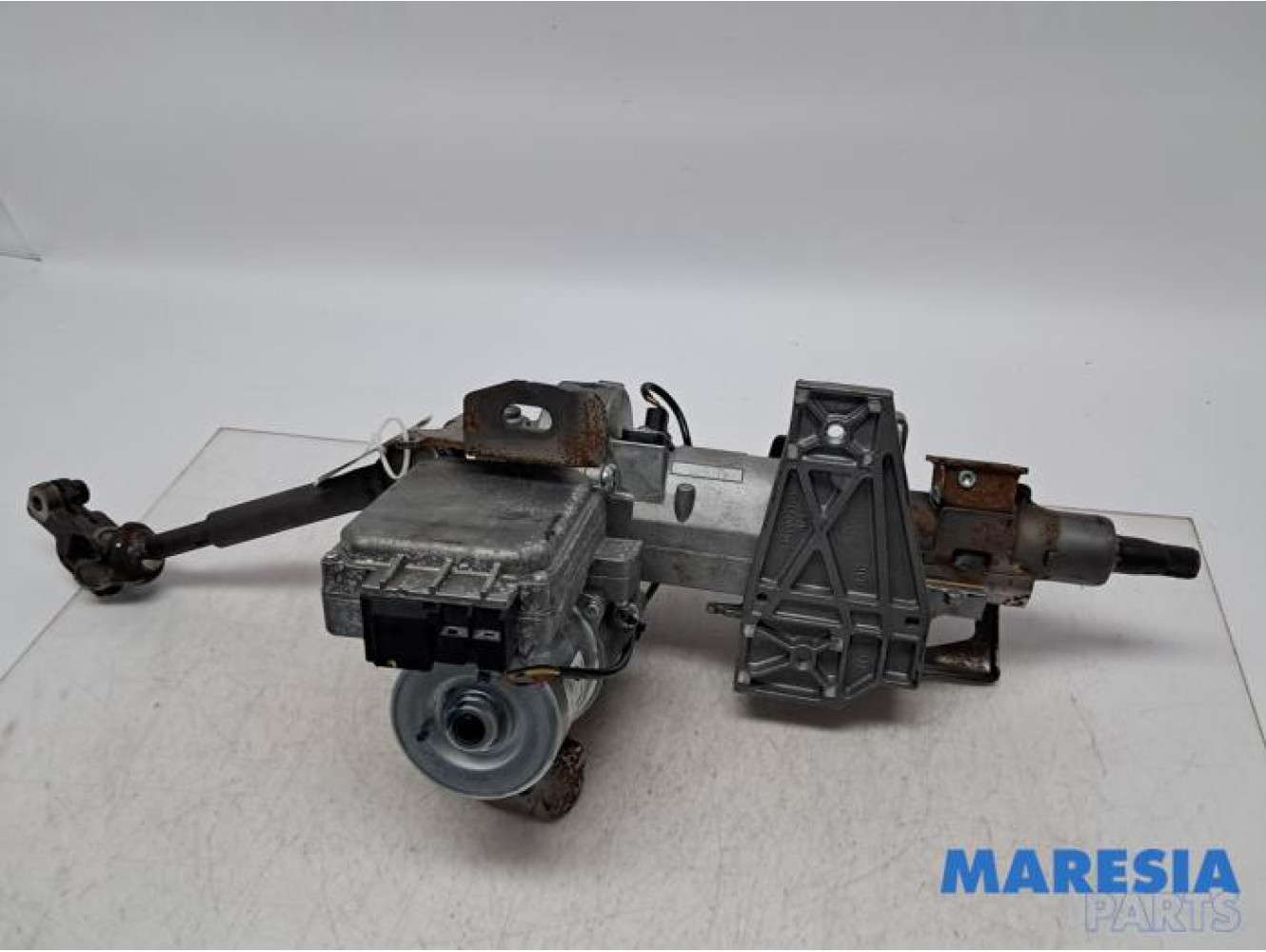 Renault - Captur - Steering column housing