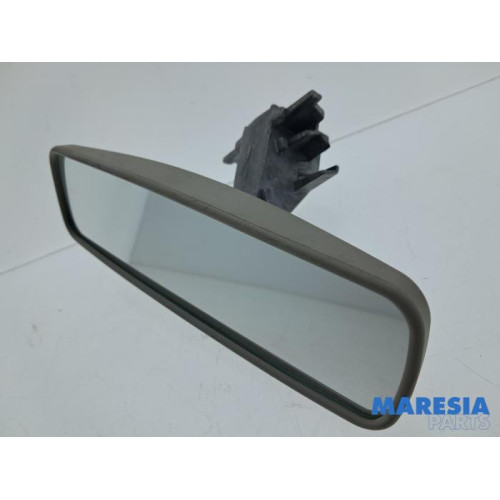 Renault - Captur - Rear view mirror