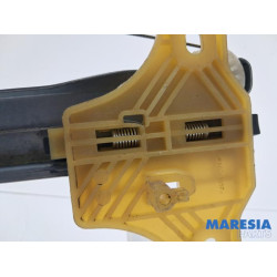 Renault - Captur - Rear door window mechanism 4-door, left