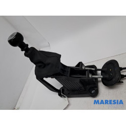 Peugeot - RCZ - Gear stick