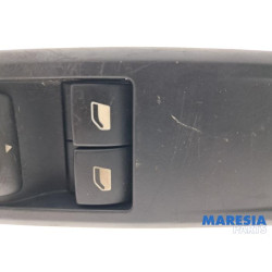 Peugeot - RCZ - Kombischalter Fenster