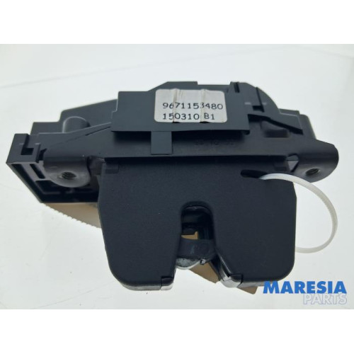 Peugeot - RCZ - Tailgate lock mechanism