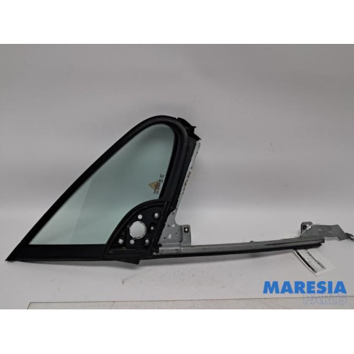 Peugeot - 307 - Quarter light, front right