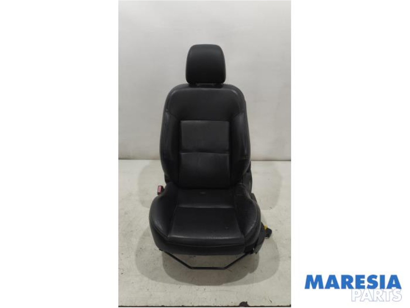 Peugeot - 207 - Sitz links