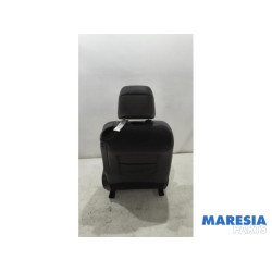 Peugeot - 207 - Sitz links