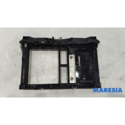 Peugeot - 207 - Front panel