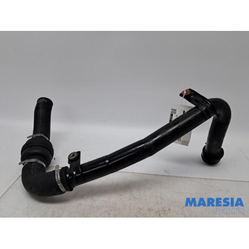 Opel - Movano - Intercooler hose